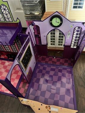 Purple Dollhouse Playset - Kids Toys